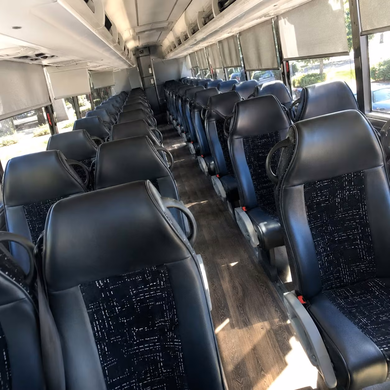 new haven charter bus